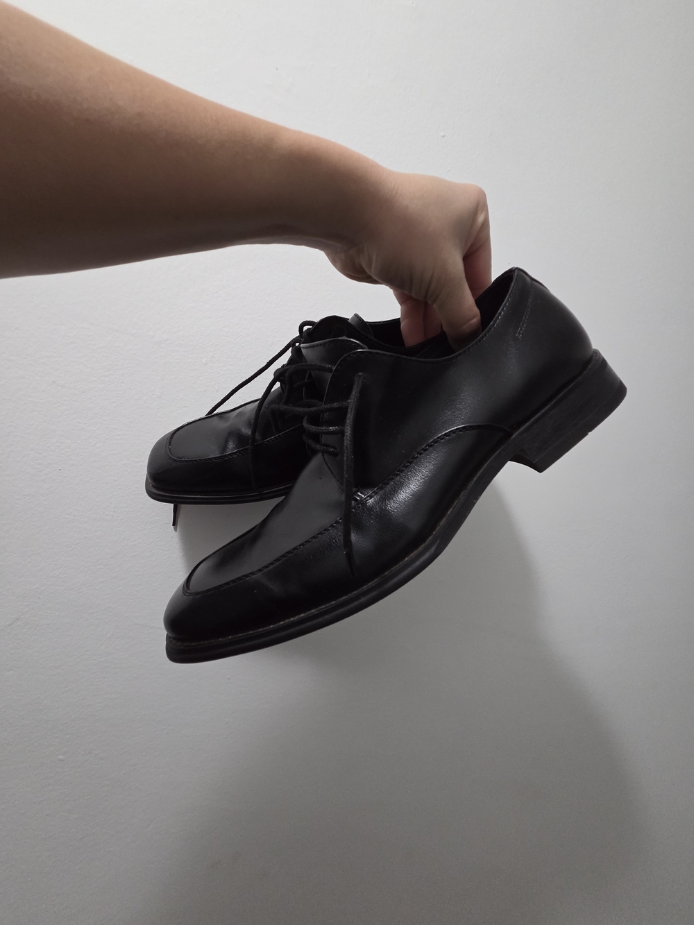 Apt. 9 Black Leather Lace-Up Derby Shoes